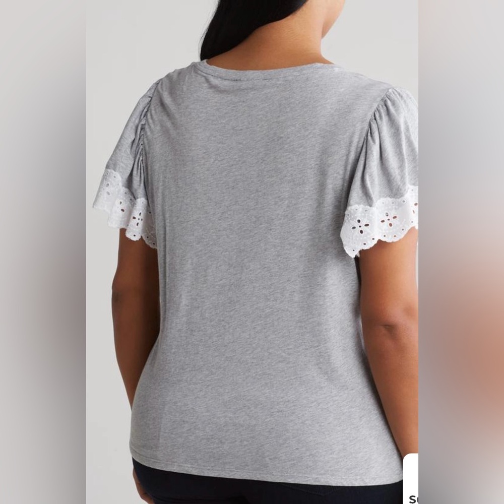 NWT T Tahari Crochet Flutter Sleeve Top size XS - Picture 2 of 8